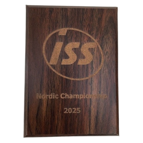 Træplakette mahogni med lasergravering eksempel